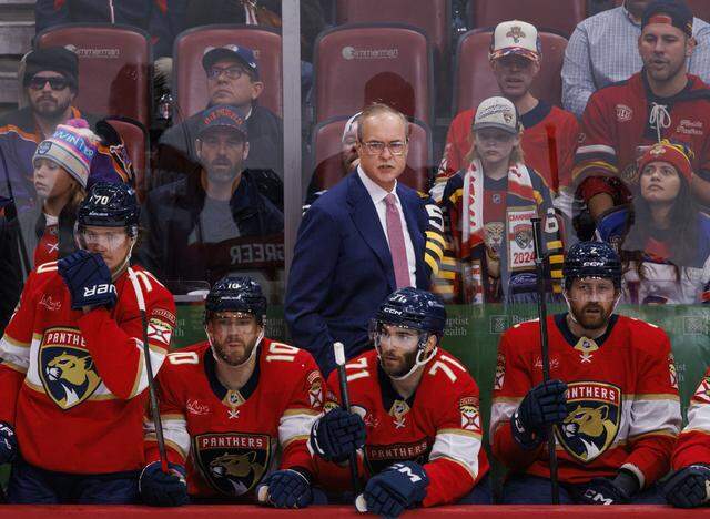 Florida Panthers Head Coach Paul Maurice talks to the team during the third period of a game against the Buffalo Sabres on Monday, Feb. 2, 2026, at Amerant Bank Arena in Sunrise, Fla. The Buffalo Sabres beat the Florida Panthers 5-3.